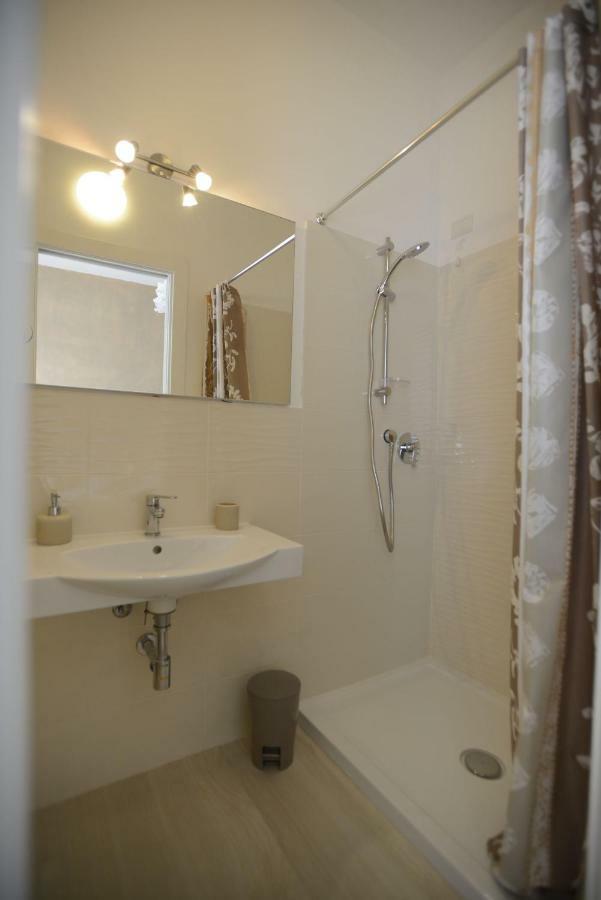 B&B Alghero 82 Екстер'єр фото